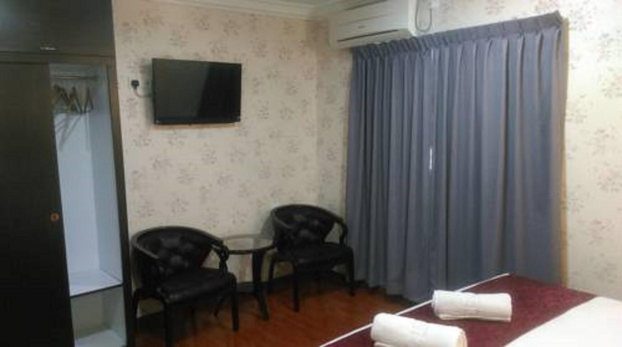 Classic Kinabalu Hotel โกตาคินาบาลู ภายนอก รูปภาพ
