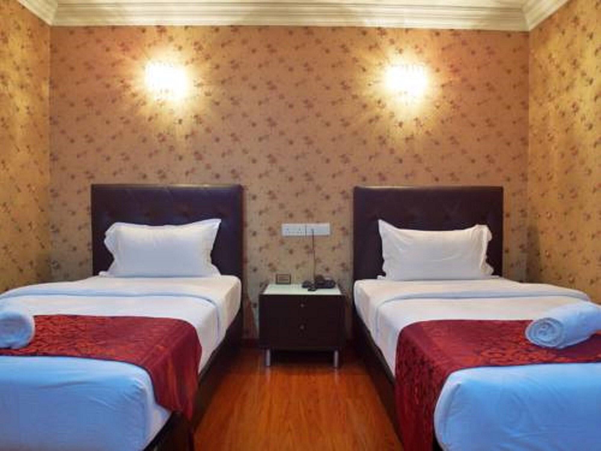 Classic Kinabalu Hotel โกตาคินาบาลู ภายนอก รูปภาพ