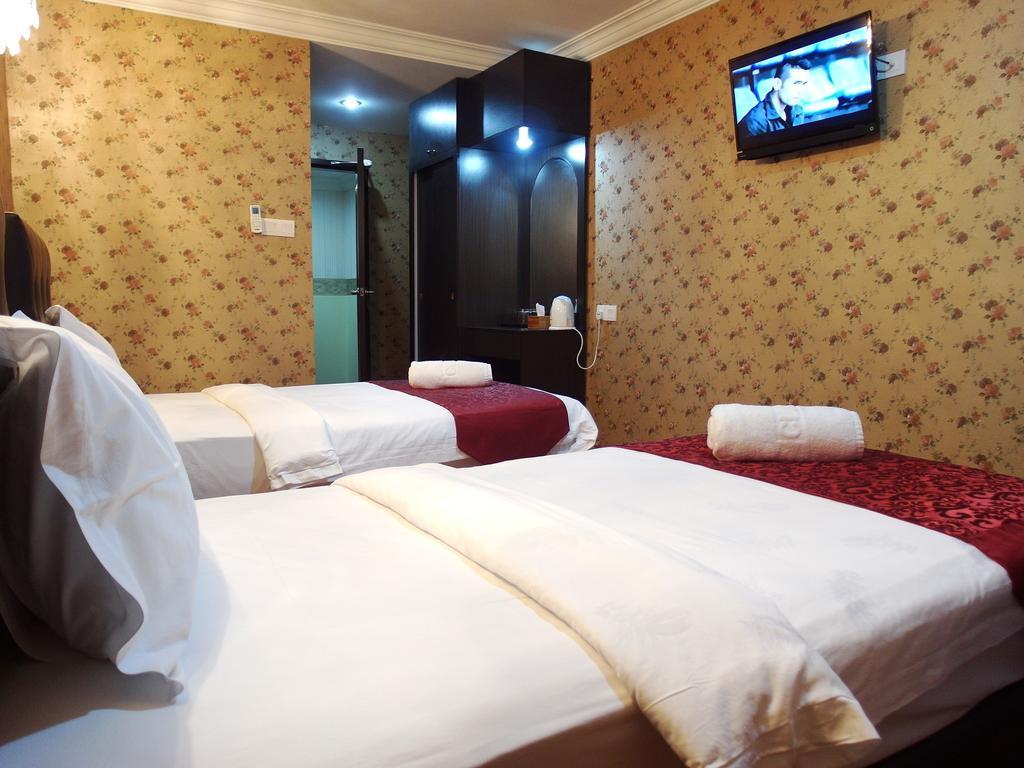 Classic Kinabalu Hotel โกตาคินาบาลู ภายนอก รูปภาพ