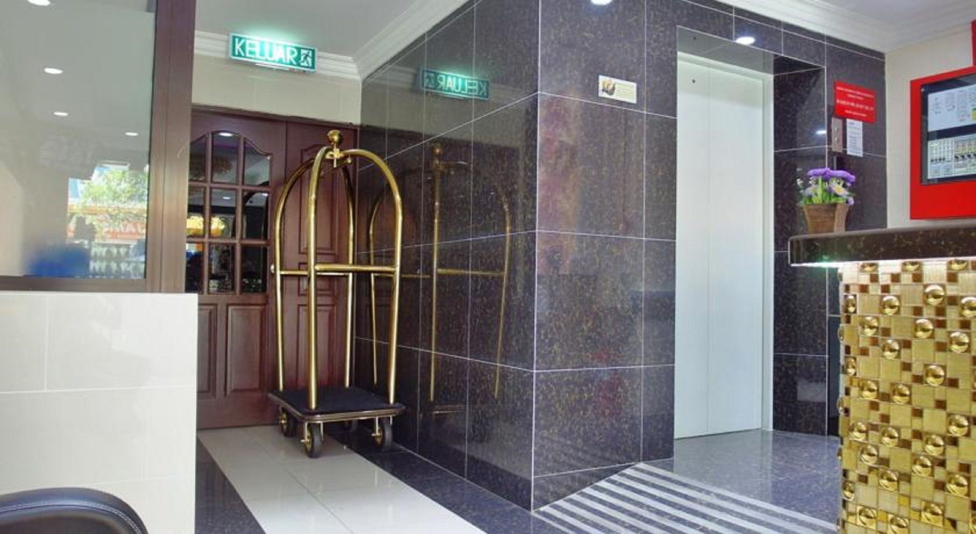 Classic Kinabalu Hotel โกตาคินาบาลู ภายนอก รูปภาพ